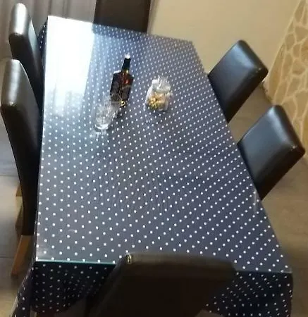 Appartement Debeljak Apartman Noni